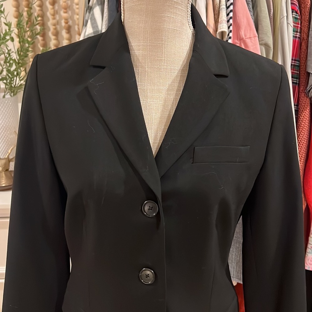 Banana Republic | Stretch Black Blazer size 8 - Picture 2 of 13